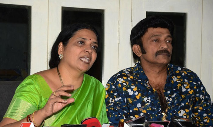 rajasekhar quits MAA