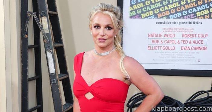 Britney Spears: 'Won't perform till dad controls career'