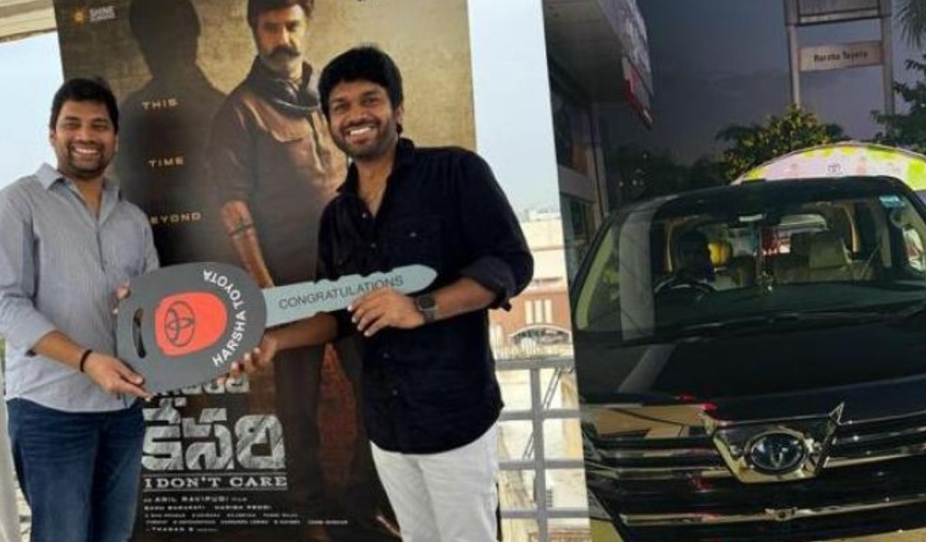 Producer gifts a luxurious car to Anil Ravipudi
