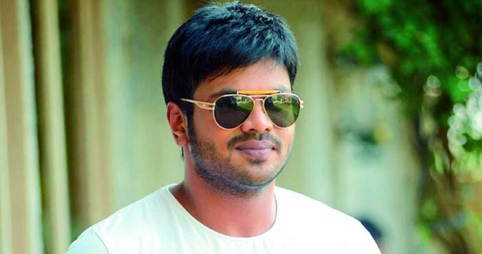 Manchu manoj interesting comments on vote