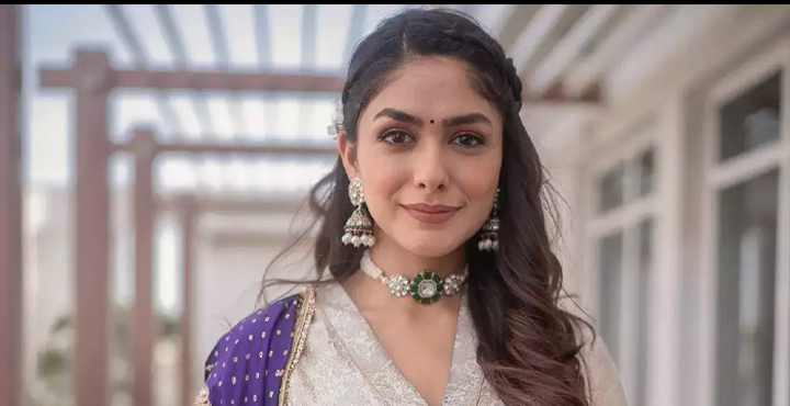 Mrunal Thakur