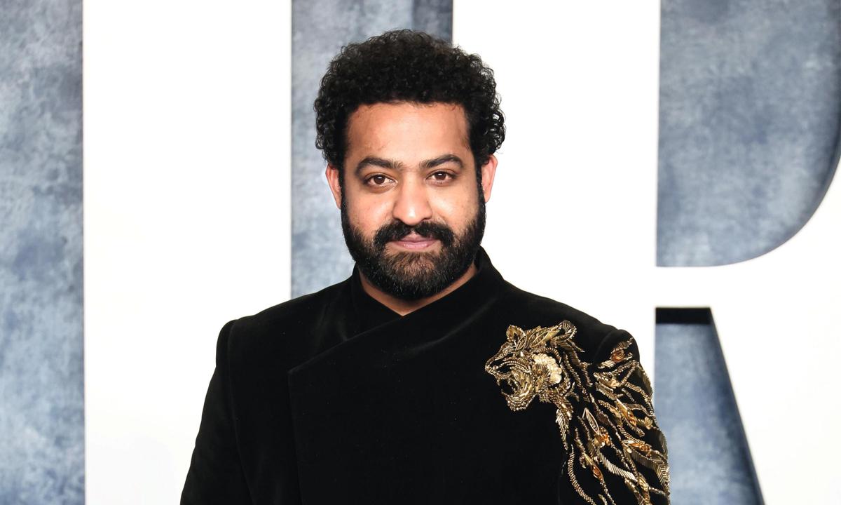 Jr NTR: యంగ్ టైగర్ సినిమా చూసి చిరంజీవి షాక్..రామ్ చరణ్ ఏమన్నారంటే..?