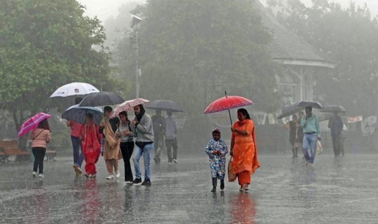 Heavy Rain Alert Issued for Telangana Districts by IMD Hyderabad